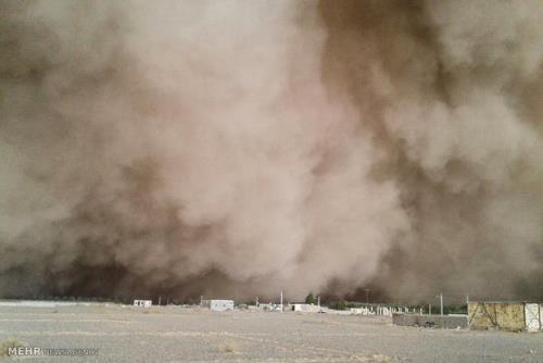 علل افزایش توفان های گردوغبار در اصفهان چیست؟
